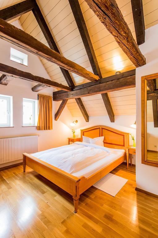 Boutique- und Businesshotel Herrenküferei Markgröningen Habitación foto